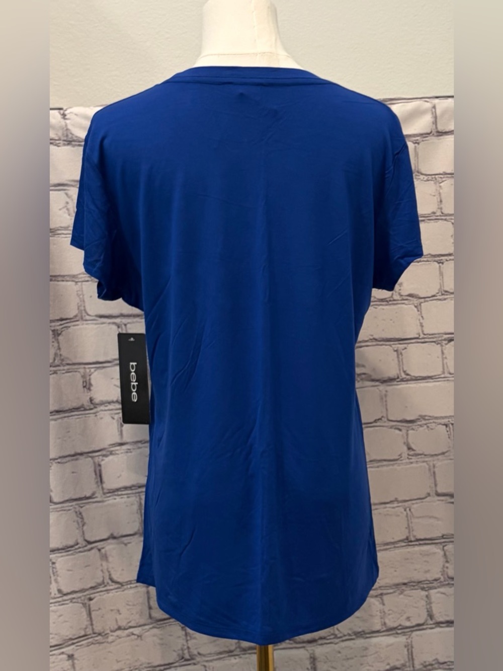 Bebe Size :XL Women Bright Blue Embellished Logo Tee - Picture 2 of 11
